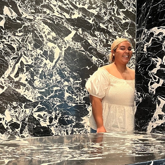 Old Navy Smocked peasant top 3X - Picture 6 of 6